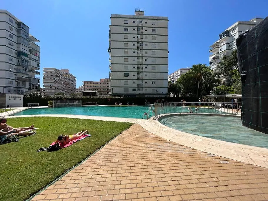 טורה דל מאר Apartamento Ginebra דירה טורה דל מאר